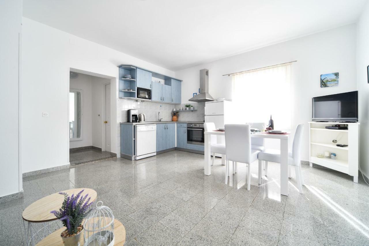 Apartments Martom Seline Extérieur photo