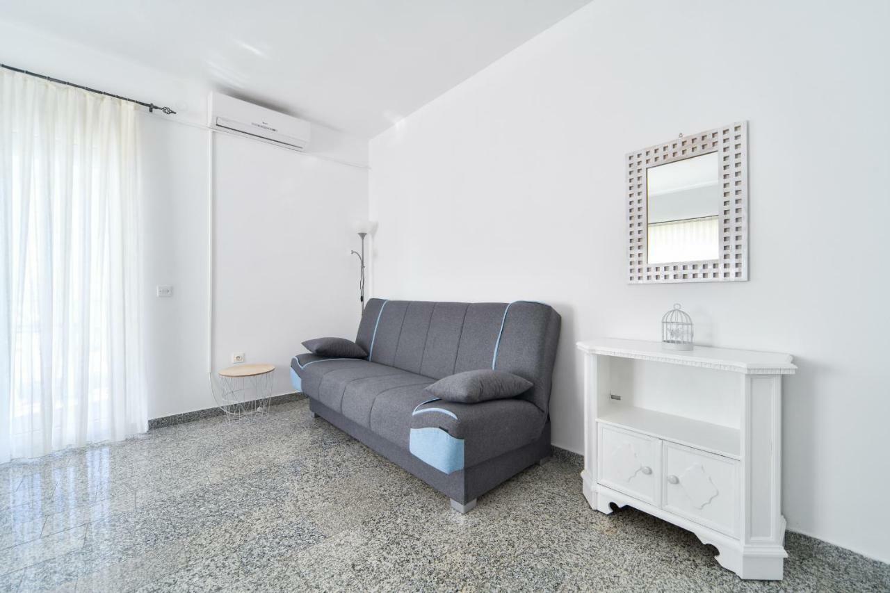 Apartments Martom Seline Extérieur photo