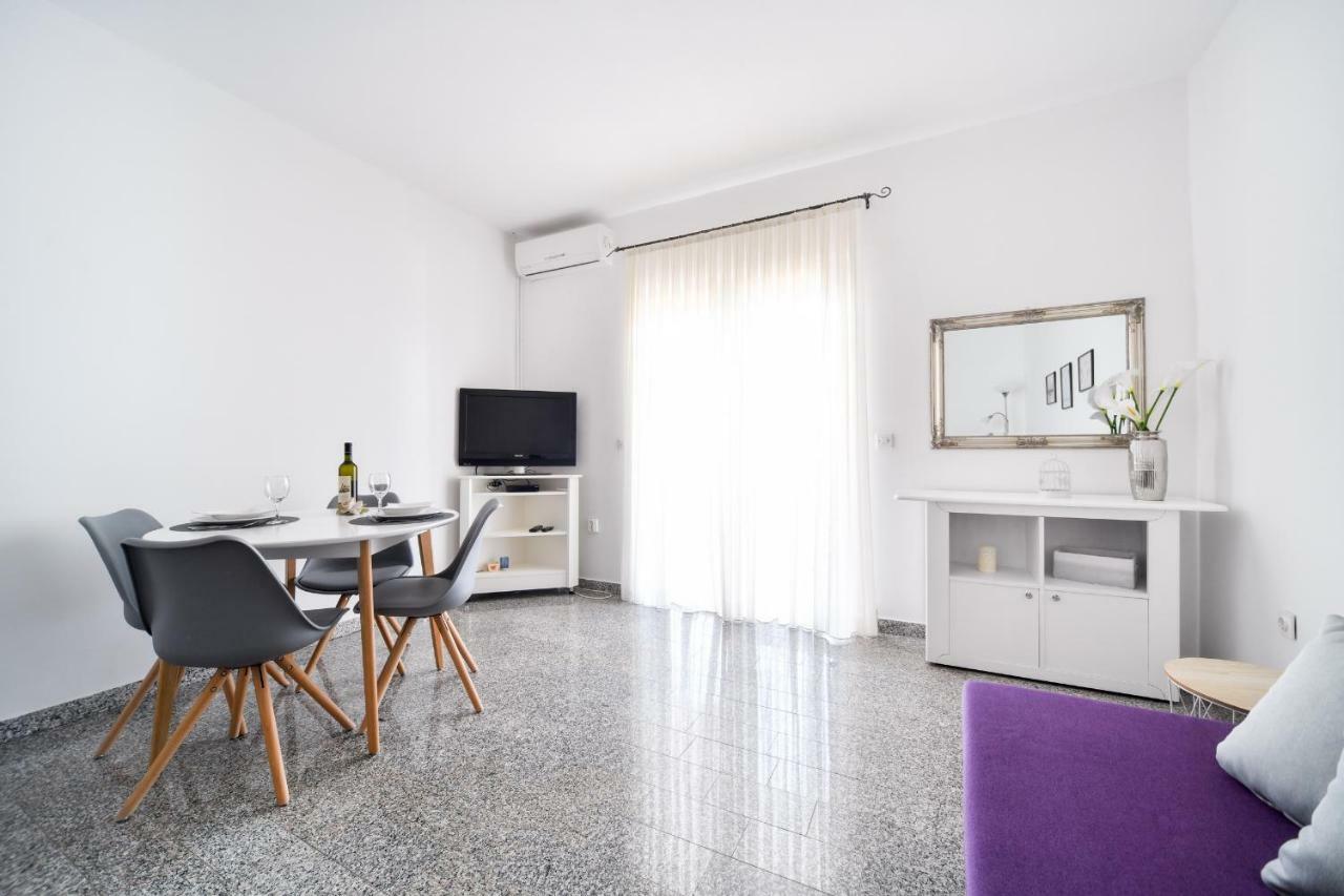 Apartments Martom Seline Extérieur photo